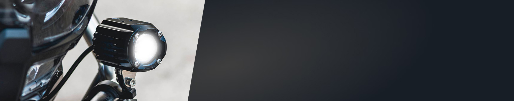 Faros LED Midland en la moto
